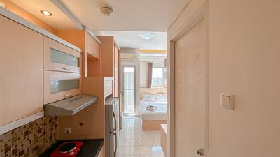 Apartemen Puri Mas - Serene and Comfy Studio at Puri Mas Apartment By Travelio