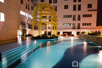 Apartemen Bassura City - Cozy 2BR Bassura City Apartment with City View By Travelio