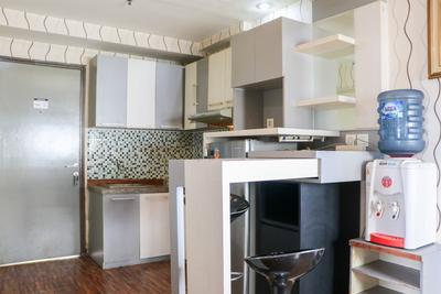 Apartemen Suites @Metro - Best Deal 2BR Apartment Suites @Metro By Travelio