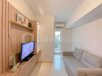 Cozy Stay and Modern 2BR Apartment at Springlake Summarecon Bekasi By Travelio