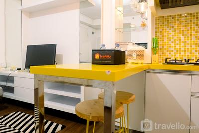 Apartemen Green Palace Kalibata - Homey 2BR Green Palace Kalibata Apartment By Travelio