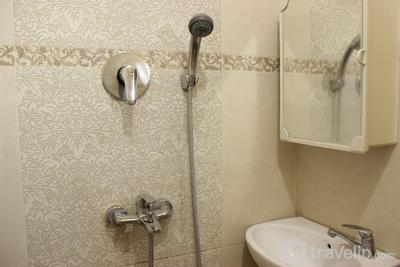 Apartemen Gateway Ahmad Yani Cicadas - Strategic and Comfy Studio at Gateway Ahmad Yani Cicadas Apartment By Travelio