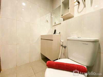 Apartemen Grand Kamala Lagoon - Homey and Simply Look 1BR Apartment at Grand Kamala Lagoon By Travelio