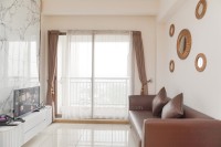 Comfort and Spacious 1BR M-Town Signature Apartment By Travelio