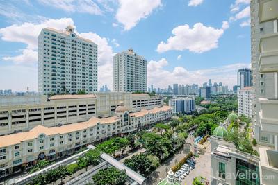 Apartemen Bellezza - Exclusive and Comfy 2BR with Extra Room at Bellezza Apartment By Travelio