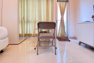 Apartemen Capitol Park Residence - Cozy and Modern Look Studio Apartment Capitol Park Residence By Travelio