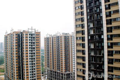 Apartemen Meikarta - New Furnished and Comfy 2BR at Meikarta Apartment By Travelio