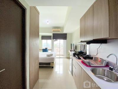 Apartemen Grand Dhika City - Comfortable and Strategic Studio at Grand Dhika City Apartment By Travelio
