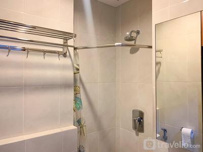 Apartemen Capitol Park Residence - Modern and Comfort Studio Room Apartment at Capitol Park Residence By Travelio