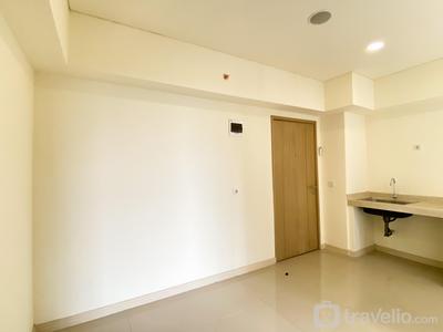 Apartemen Meikarta - 2BR Unfurnished with AC at 15th Floor Meikarta Apartment By Travelio
