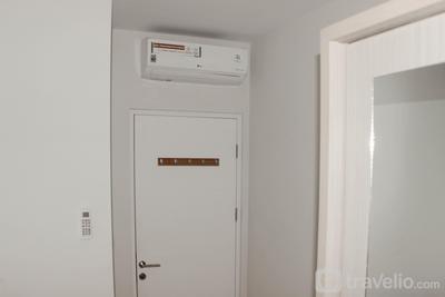 Apartemen Springlake Summarecon Bekasi - Comfort Living 3BR at Springlake Summarecon Bekasi Apartment By Travelio