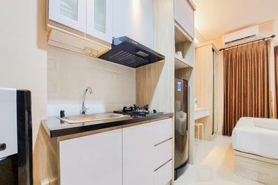 Apartemen Transpark Bintaro - Cozy Living Studio at Transpark Bintaro Apartment By Travelio