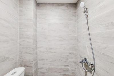 Apartemen Collins Boulevard - Cozy Unfurnished 3BR Collins Boulevard Apartment By Travelio