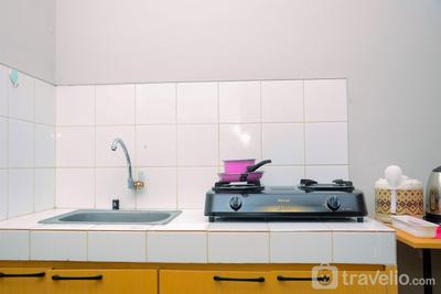 Apartemen Gading Greenhill - Cozy 2BR Gading Greenhill Apartment near Kelapa Gading Mall By Travelio