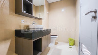 Apartemen Grand Sungkono Lagoon - Spacious Combined 3BR Grand Sungkono Lagoon Apartment By Travelio