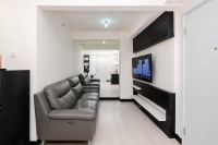 Apartemen Green Pramuka City - Combined and Neat 2BR Apartment Green Pramuka City By Travelio