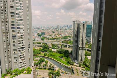 Apartemen Taman Anggrek Residence - Modern 1BR at High Floor Apartment at Taman Anggrek Residence By Travelio