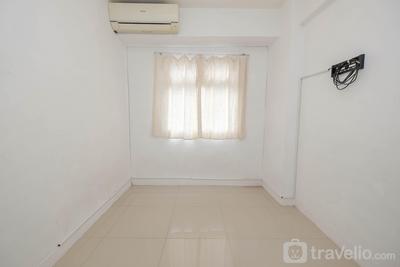 Apartemen Green Pramuka City - 2BR Unfurnished Apartment Green Pramuka City with AC By Travelio