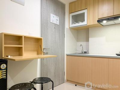 Apartemen Osaka Riverview PIK 2 - Good Deal and Homey 2BR Osaka Riverview PIK 2 Apartment By Travelio