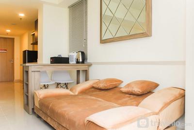 Apartemen Meikarta - Nice and Comfort 2BR Apartment at Meikarta By Travelio