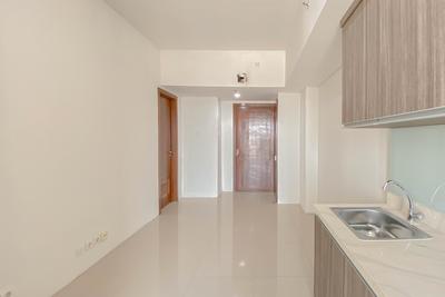 Apartemen Vittoria Residence - Homey Unfurnished 2BR Apartment Vittoria Residence By Travelio