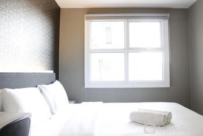 Apartemen Parahyangan Residence - Quiet 2BR Apartment at Parahyangan Residence with Mountain View By Travelio