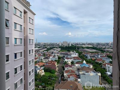 Apartemen Gading Mediterania Residence - Warm and Enjoy Living 2BR Apartment at Gading Mediterania Residence By Travelio