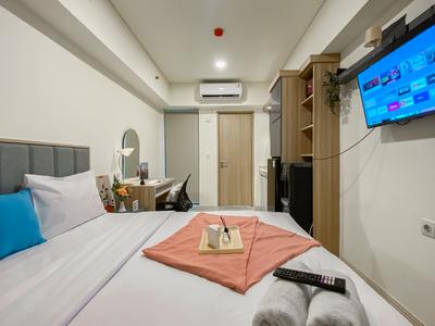 Apartemen Meikarta - Good Place and Homey Studio Meikarta Apartment By Travelio