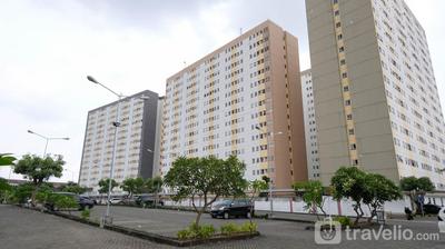 Apartemen Puncak Permai - Best Deals 2BR Unfurnished with AC at Puncak Permai Apartment By Travelio