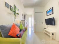 Modern Look 1BR Apartment at Parahyangan Residence near UNPAR By Travelio