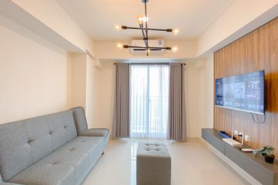 Cozy and Modern 2BR at Meikarta Apartment By Travelio