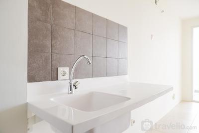 Apartemen Belmont Residence Puri - Unfurnished Studio at 16th Floor Belmont Residence Puri Apartment By Travelio