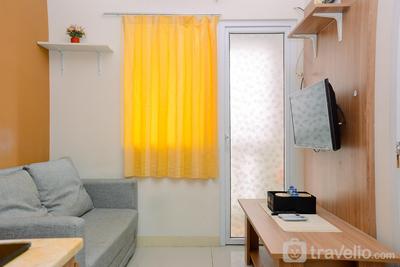 Apartemen Green Pramuka City - Beautiful and Comfy 2BR Green Pramuka City Apartment By Travelio