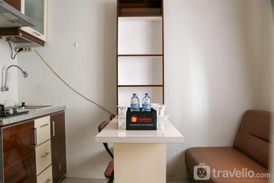 Apartemen Green Pramuka City - Well Design 2BR Apartment at Green Pramuka City By Travelio