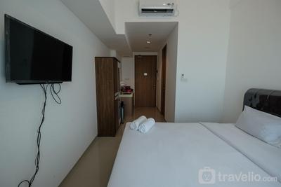 Apartemen Tree Park City Cikokol - Fabulous Tree Park City Cikokol Studio Apartment near Shopping Mall By Travelio