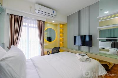 Comfort Living Studio Room at Jasmine Park Apartment By Travelio