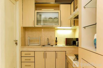 Apartemen FX Residence - High Floor and Strategic 3BR Apartment at FX Residence By Travelio