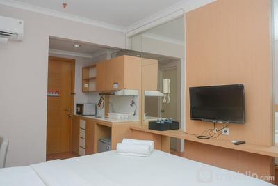 Apartemen Signature Park Tebet - Comfort and Stylish Studio Signature Park Tebet Apartment By Travelio
