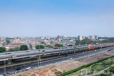 Apartemen Green Pramuka City - 1BR Fully Furnished Apartment at Green Pramuka City By Travelio