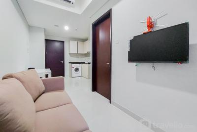 Minimalist and Comfy 1BR at Puri Mansion Apartment By Travelio