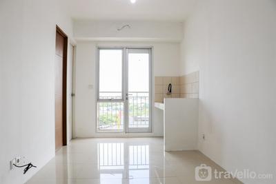 2BR Unfurnished at 7th Floor Oak Tower Apartment By Travelio