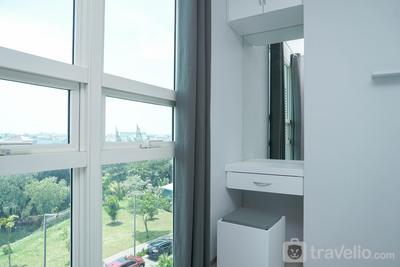 Apartemen CitraLake Suites - 1BR Comfy Apartment at CitraLake Suites By Travelio