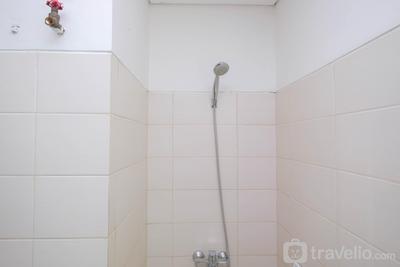 Apartemen Woodland Park Residence - Unfurnished Studio Apartment with AC at 16th Floor Woodland Park Residence By Travelio