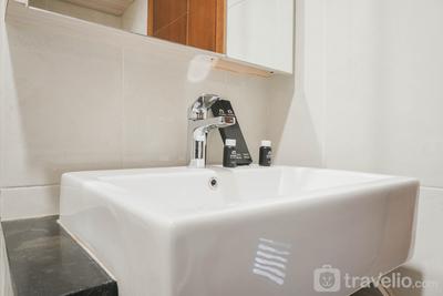 Apartemen Capitol Park Residence - Great Choice Deluxe Studio Apartment at Capitol Park Residence By Travelio