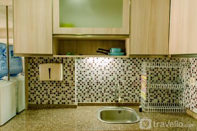 Apartemen Great Western - Simply and Cozy Pool View 2BR at Great Western Resort Apartment By Travelio