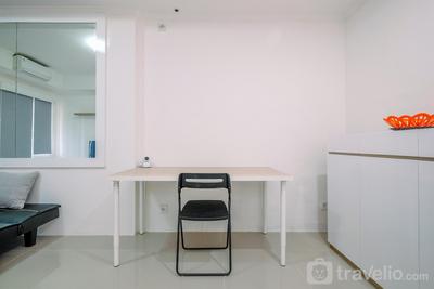 Apartemen Sudirman Park - Gorgeous 3BR at Sudirman Park Apartment near LSPR By Travelio