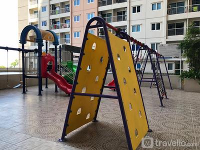 Apartemen Puncak Bukit Golf Surabaya - Beautiful and Modern 1BR No Kitchen at Puncak Bukit Golf Apartment By Travelio