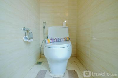 Apartemen Ancol Mansion - Relaxing 2BR with Ocean View at Ancol Mansion Apartment By Travelio