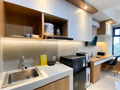 Apartemen Pollux Chadstone - Minimalist Studio Room at Pollux Chadstone Apartment By Travelio