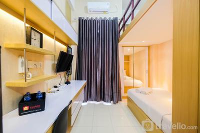 Fully Furnished Studio with Comfortable Design Dave Apartment By Travelio